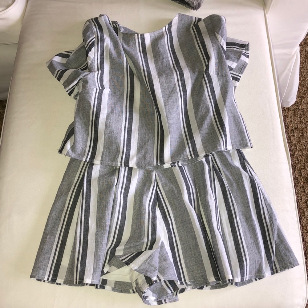 Matching set - Picture 3 of 5